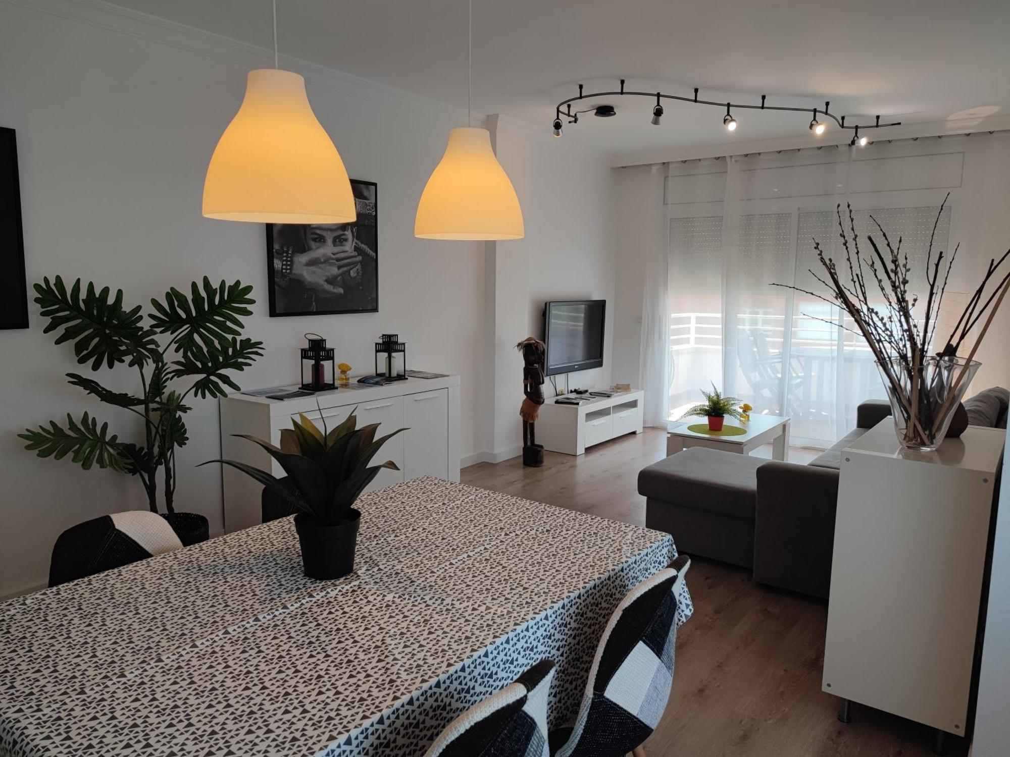 Apartamento Entero Con Piscina A 5 Min Del Centro Figueras Exterior foto
